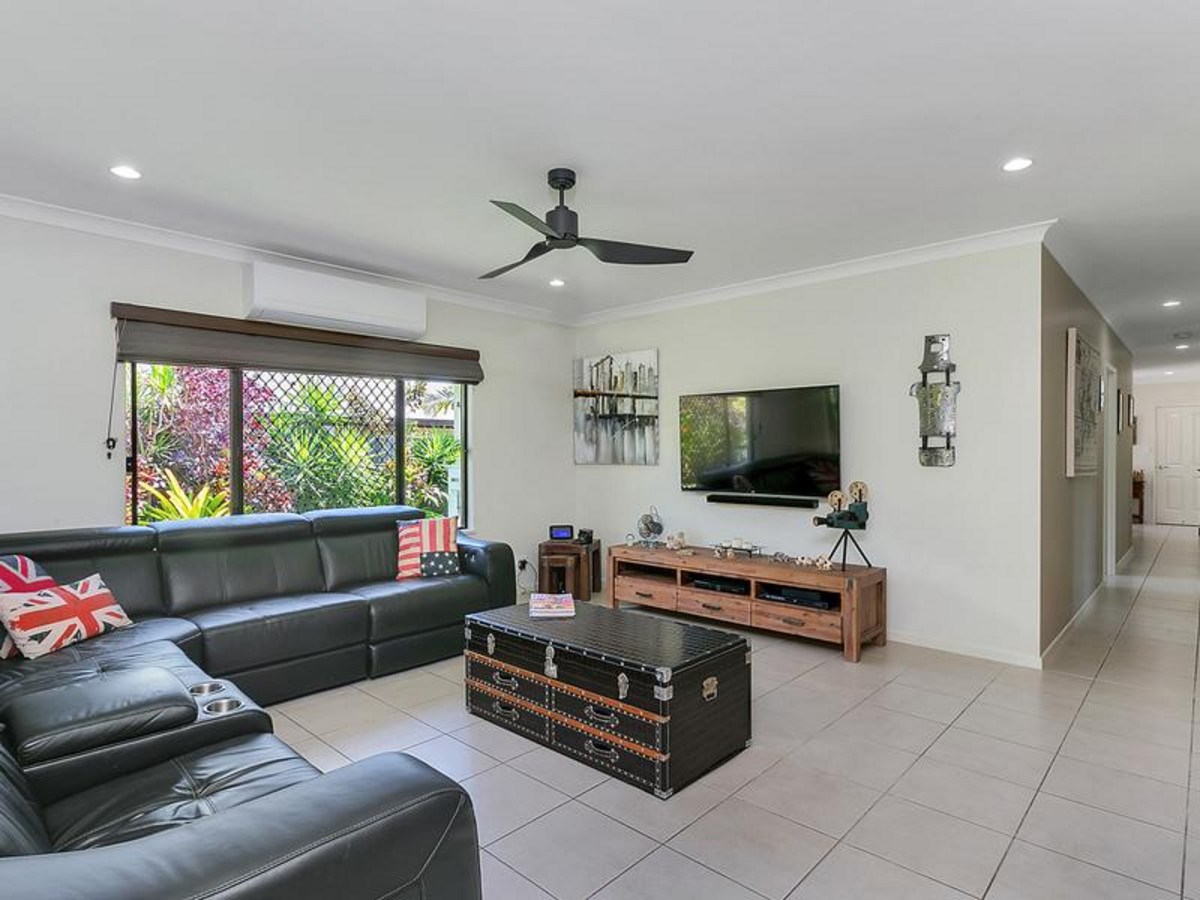 32 Torbay Street, KEWARRA BEACH, QLD 4879 AUS