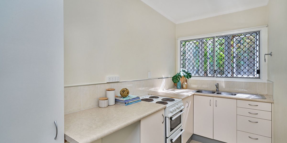 15 Old Smithfield Road, Freshwater, QLD 4870 AUS