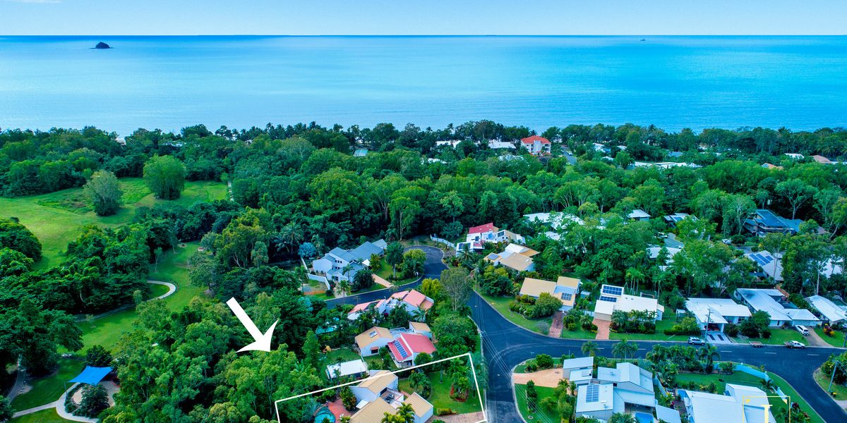 4 Lena Close, Clifton Beach, QLD 4879 AUS