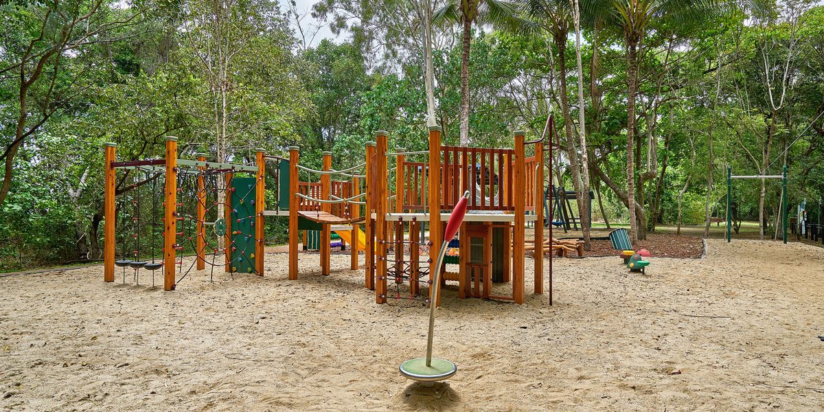 3 Josephine Close, Yorkeys Knob, QLD 4878 AUS