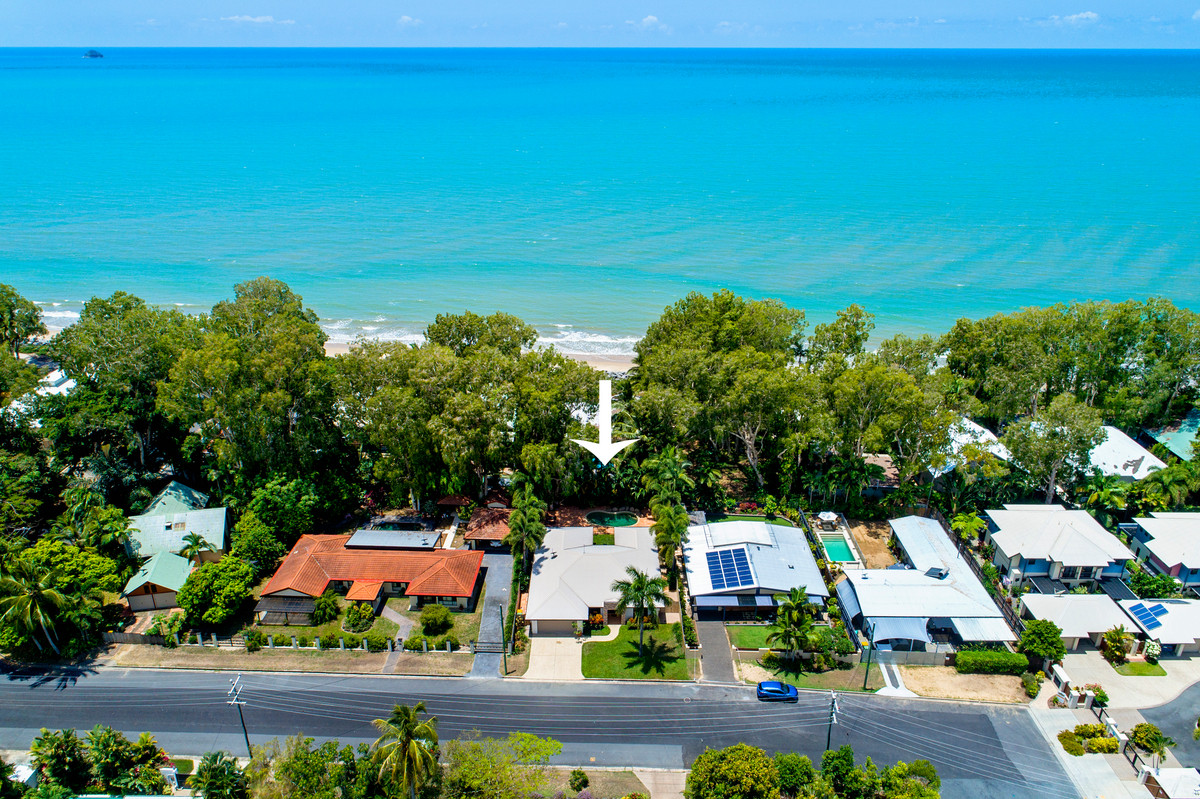 20 Batt Street, Clifton Beach, QLD 4879 AUS