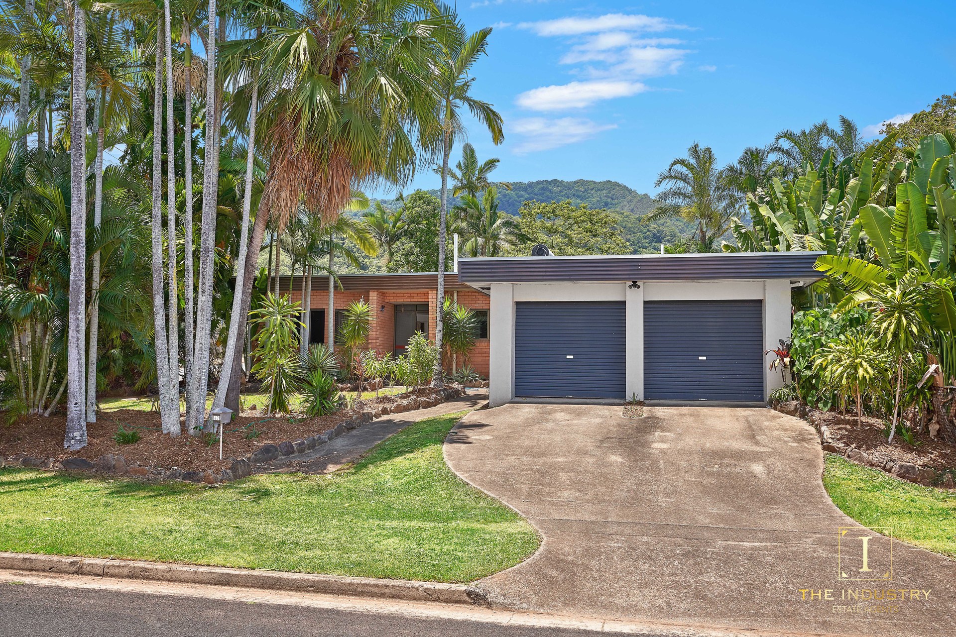 47-49 Fairview Street, Bayview Heights, QLD 4868 AUS