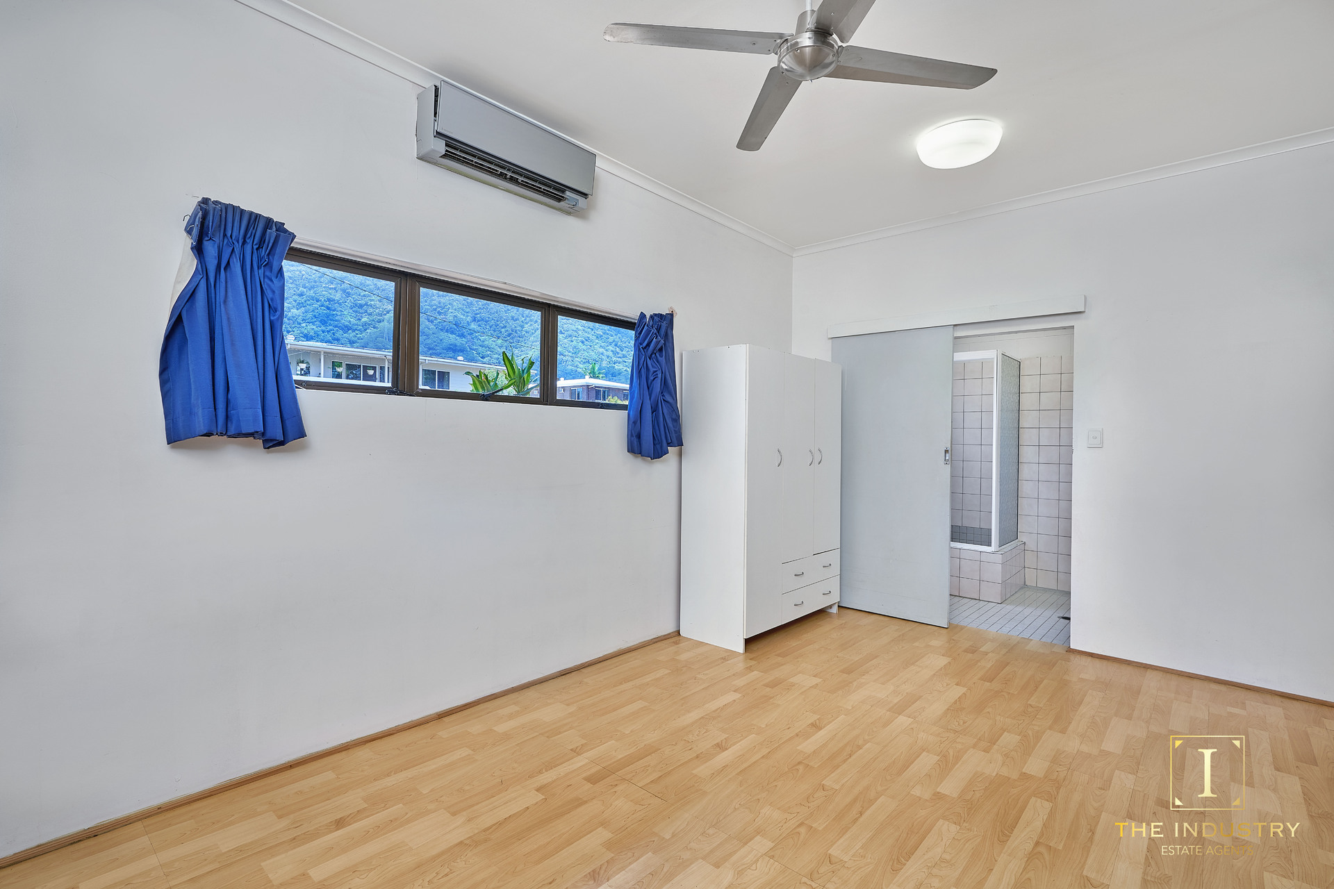 47-49 Fairview Street, Bayview Heights, QLD 4868 AUS