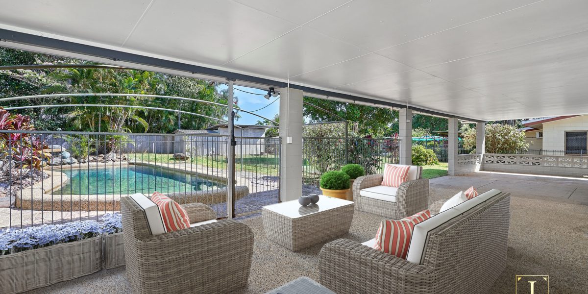 18 Cambrian Avenue, Smithfield, QLD 4878 AUS