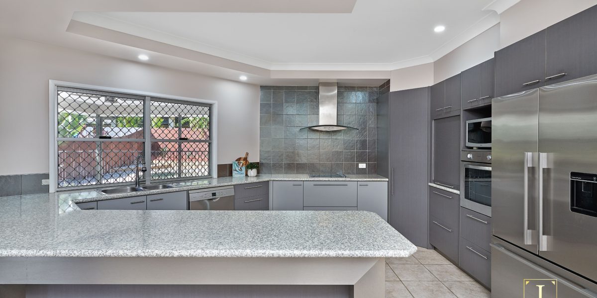 16 Myalup Close, Kewarra Beach, QLD 4879 AUS