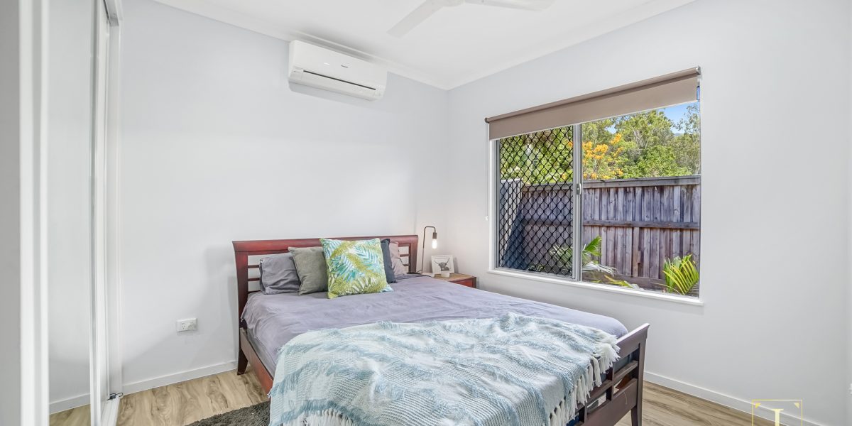 19 Moore Road, Smithfield, QLD 4878 AUS