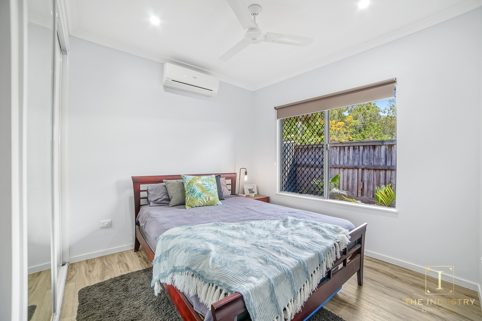 19 Moore Road, Smithfield, QLD 4878 AUS