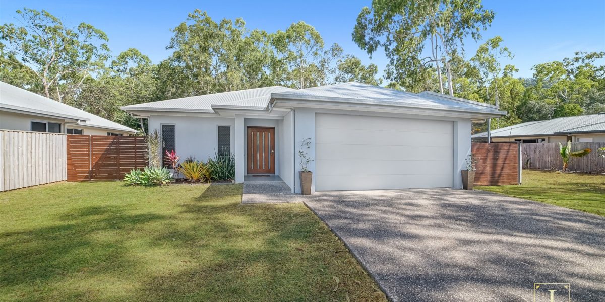 19 Moore Road, Smithfield, QLD 4878 AUS