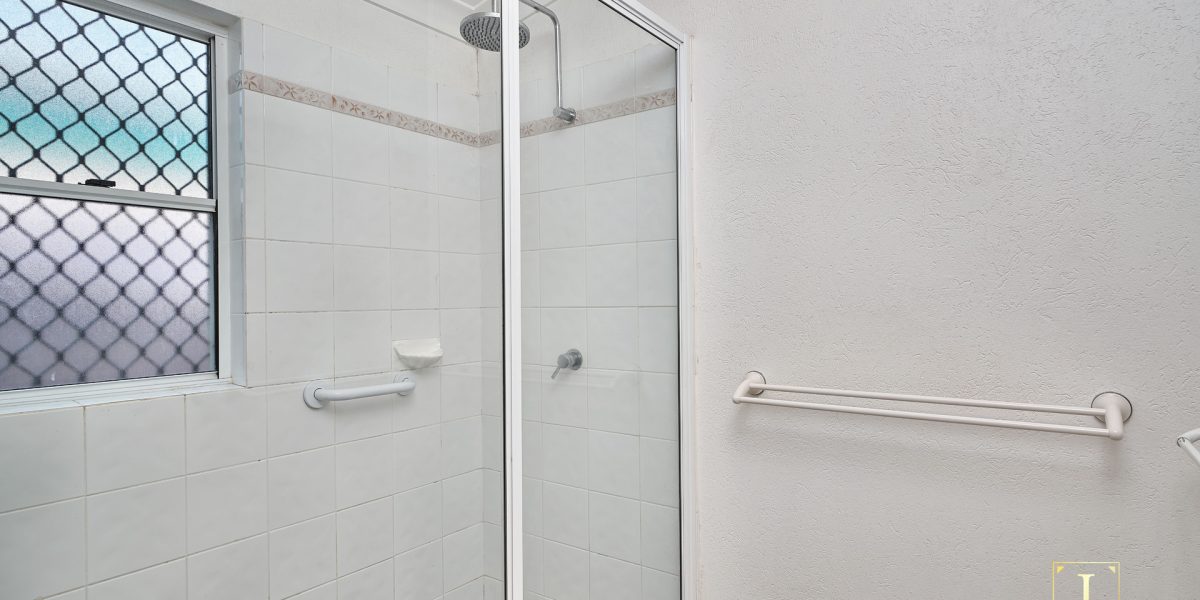 12 Capri Close, Kewarra Beach, QLD 4879 AUS