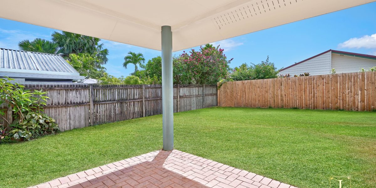 12 Capri Close, Kewarra Beach, QLD 4879 AUS
