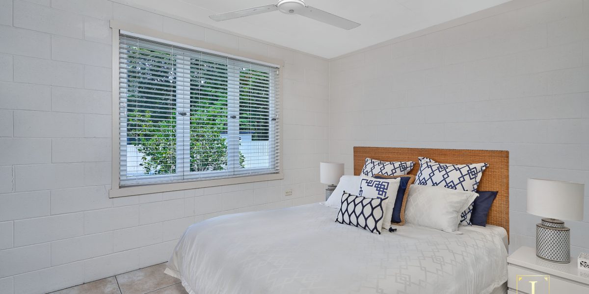 2 Byrnes Close, Whitfield, QLD 4870 AUS