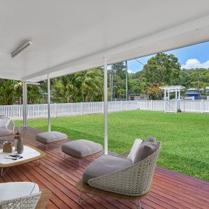 2 Byrnes Close, Whitfield, QLD 4870 AUS