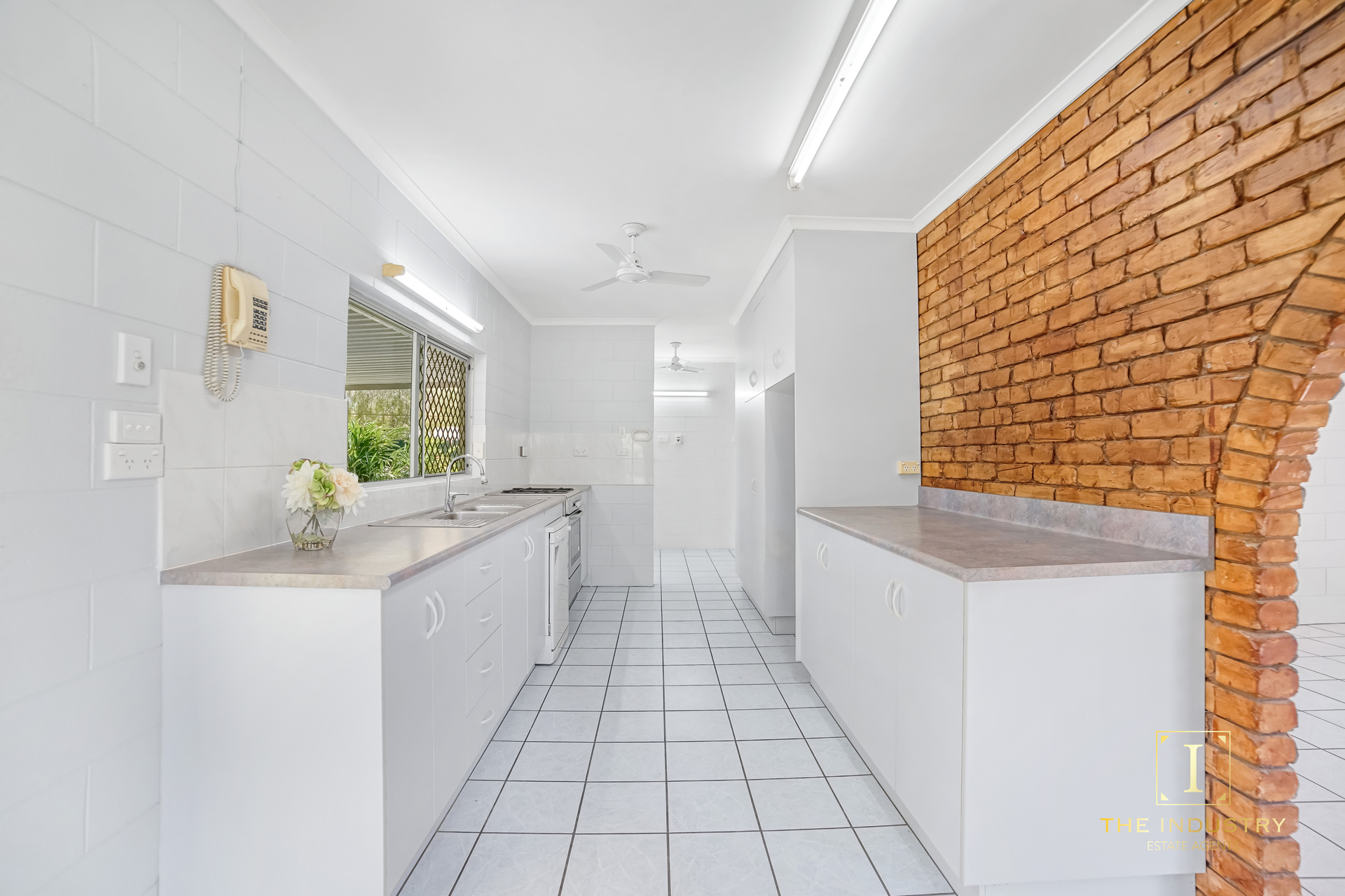 6 Trochus Close, Trinity Beach, QLD 4879 AUS