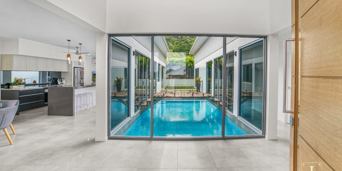 18 Whipbird Drive, Smithfield, QLD 4878 AUS