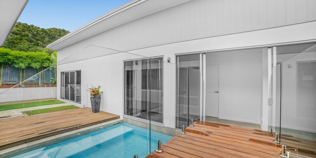 18 Whipbird Drive, Smithfield, QLD 4878 AUS