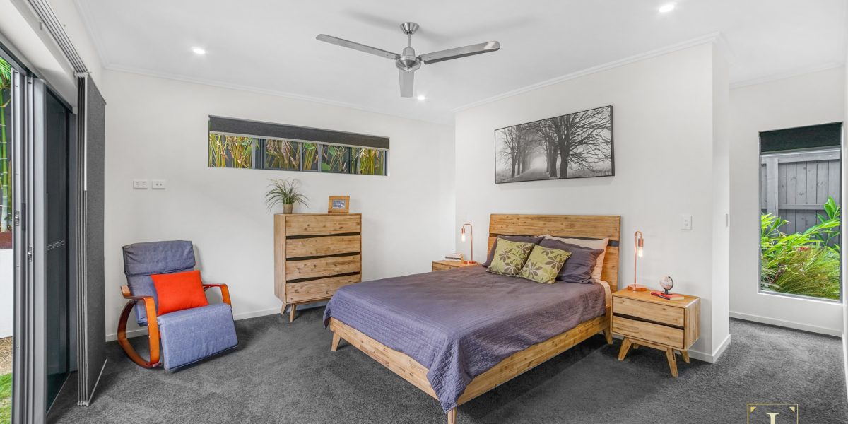 18 Whipbird Drive, Smithfield, QLD 4878 AUS