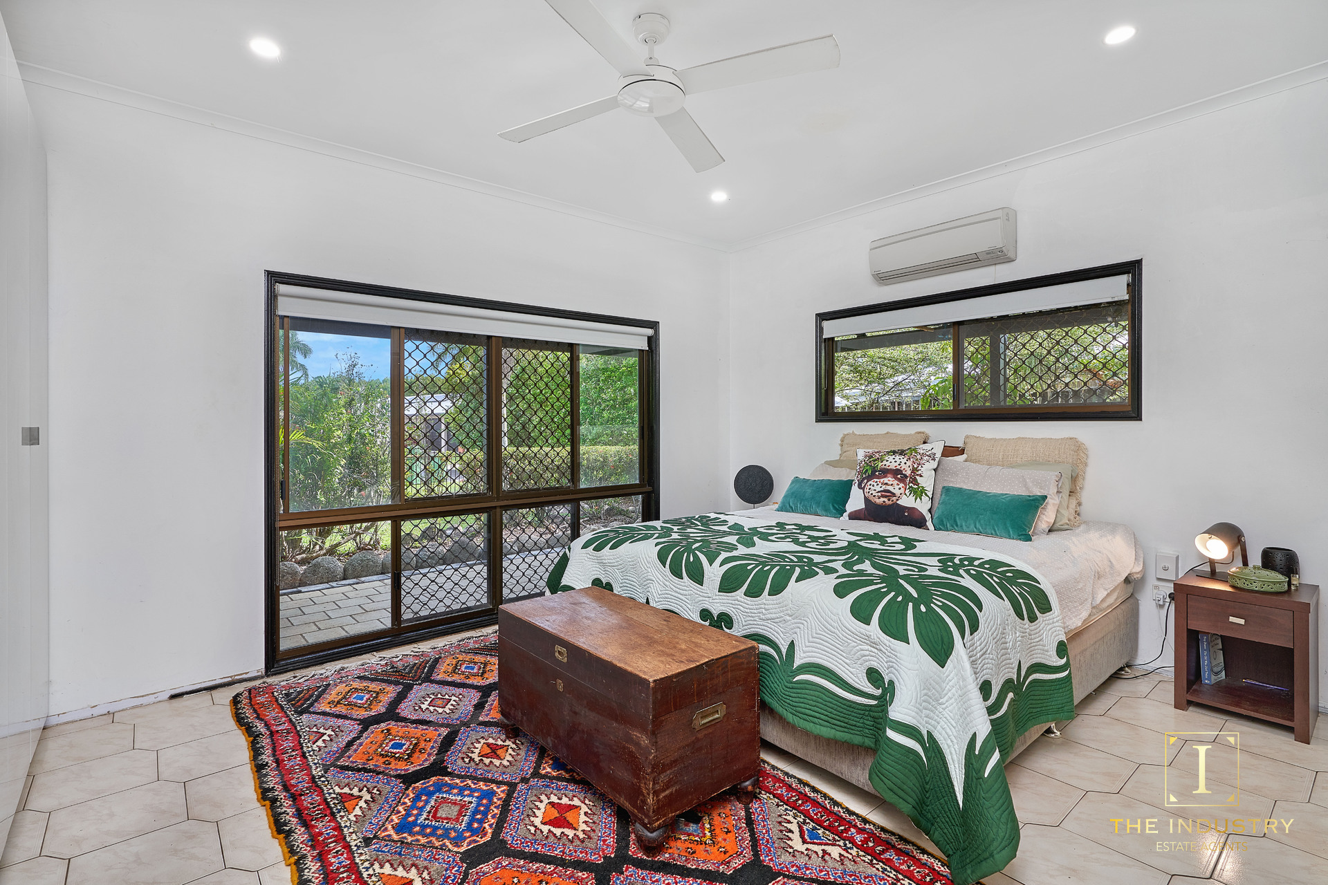 1 Flynn Close, Clifton Beach, QLD 4879 AUS