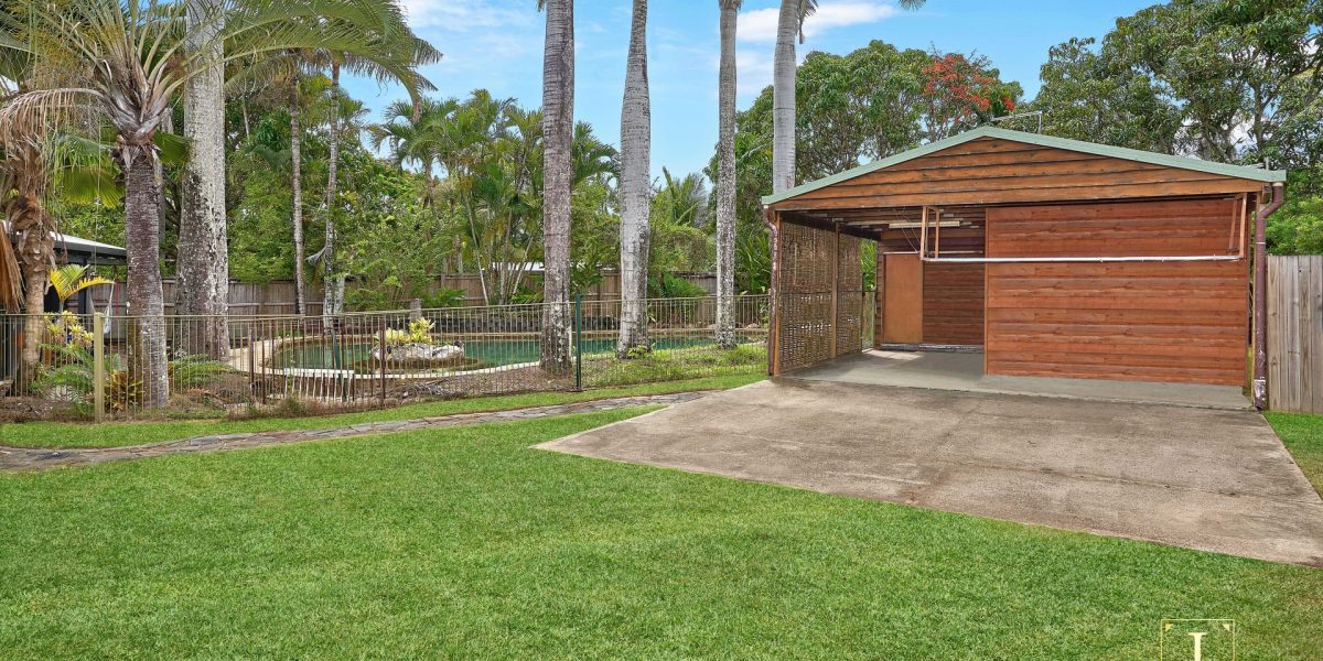 1 Flynn Close, Clifton Beach, QLD 4879 AUS