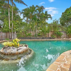 1 Flynn Close, Clifton Beach, QLD 4879 AUS