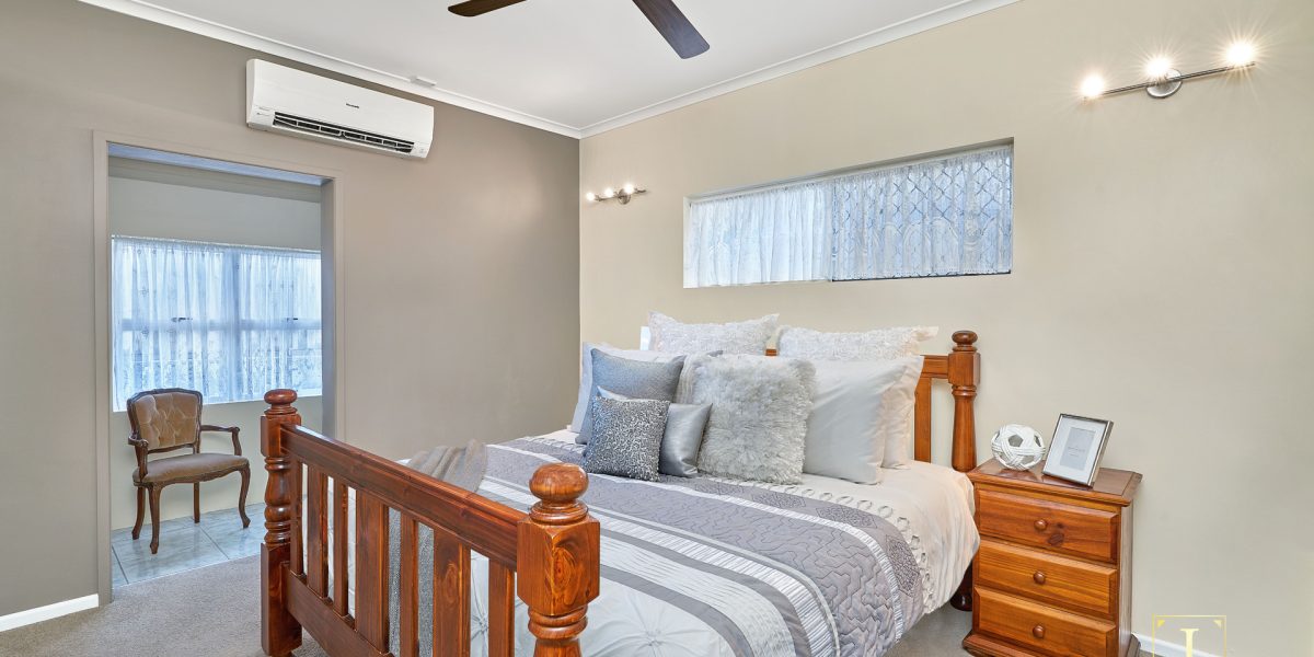 24 Knight Road, Smithfield, QLD 4878 AUS