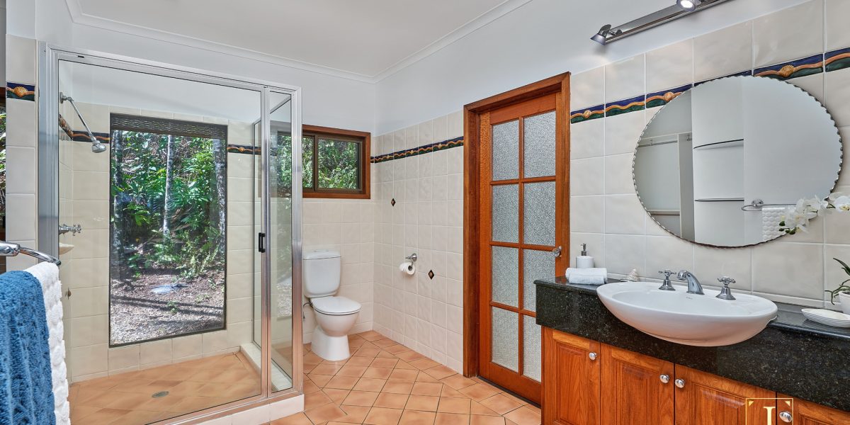 5A Blue Hills Crescent, Freshwater, QLD 4870 AUS