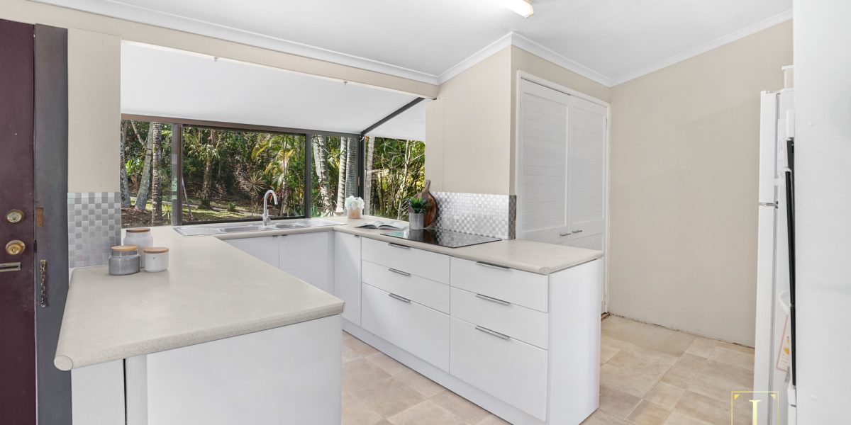 28 Jarda Street, Smithfield, QLD 4878 AUS