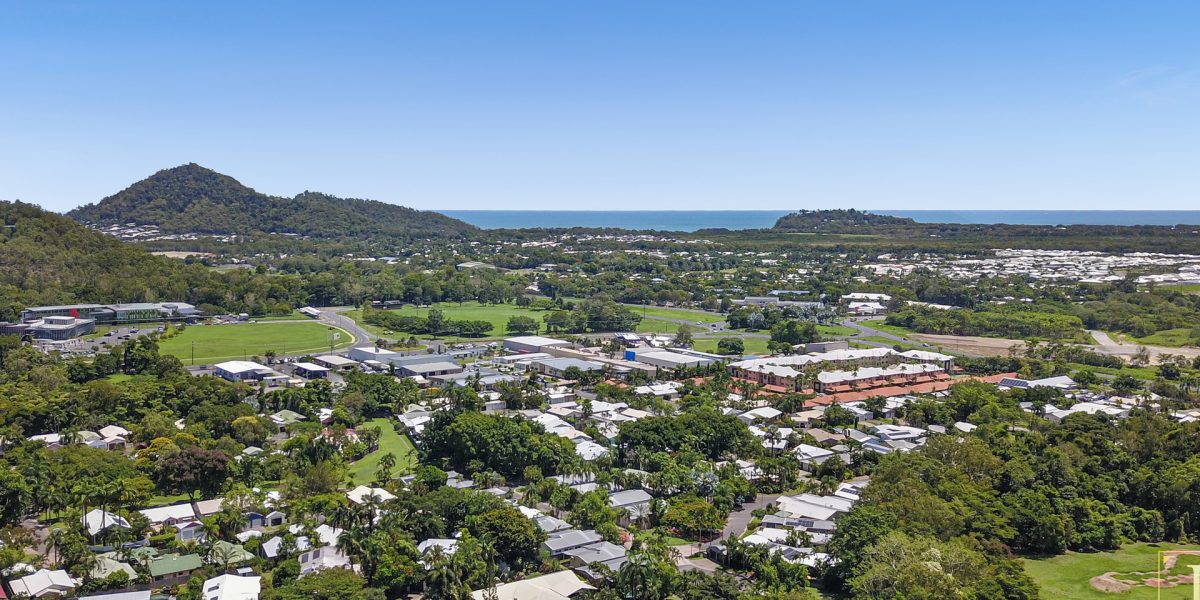 28 Jarda Street, Smithfield, QLD 4878 AUS