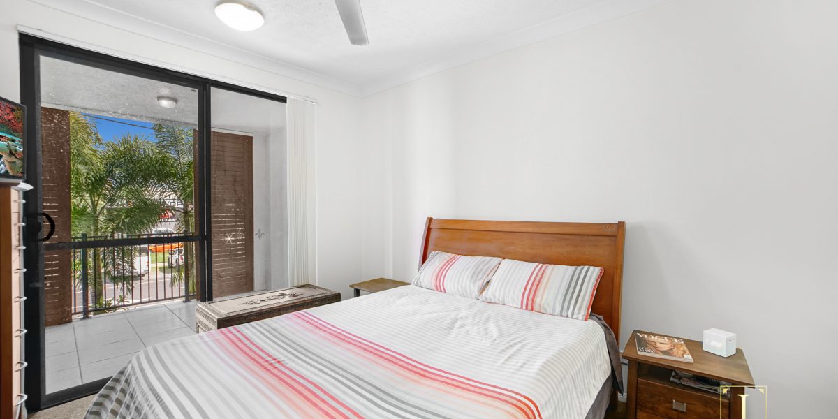 4/136-138 Buchan Street, Bungalow, QLD 4870 AUS