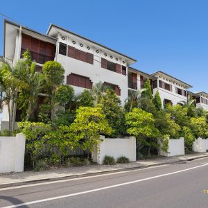 4/136-138 Buchan Street, Bungalow, QLD 4870 AUS