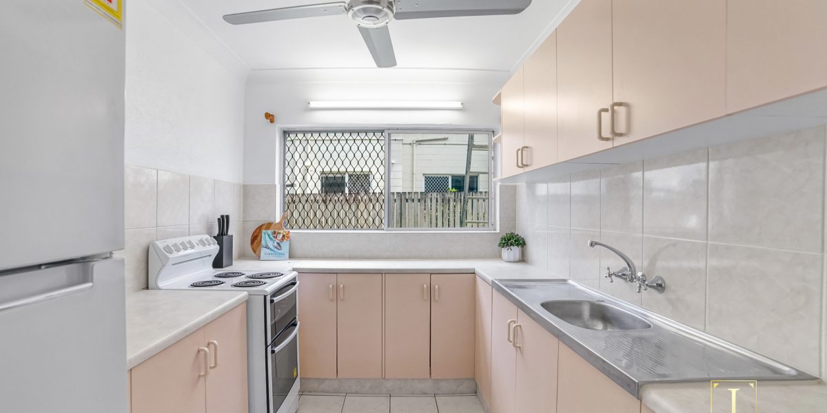 4/171 Grafton Street, Cairns North, QLD 4870 AUS