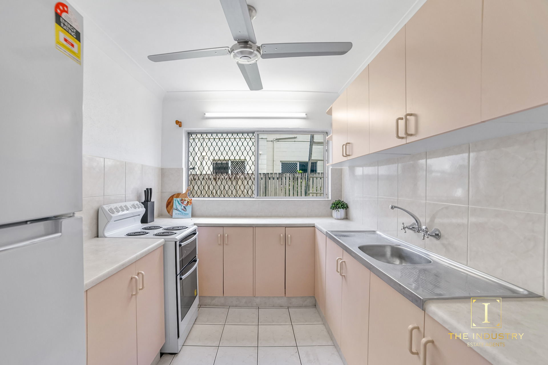 4/171 Grafton Street, Cairns North, QLD 4870 AUS