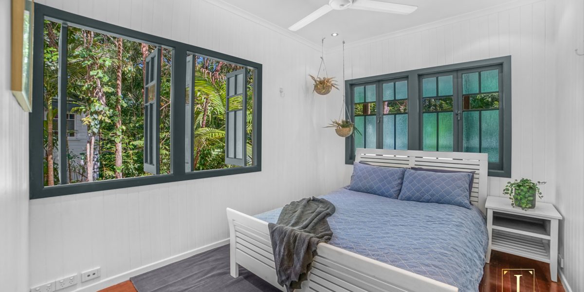 16 Kuranda Crescent, Kuranda, QLD 4881 AUS