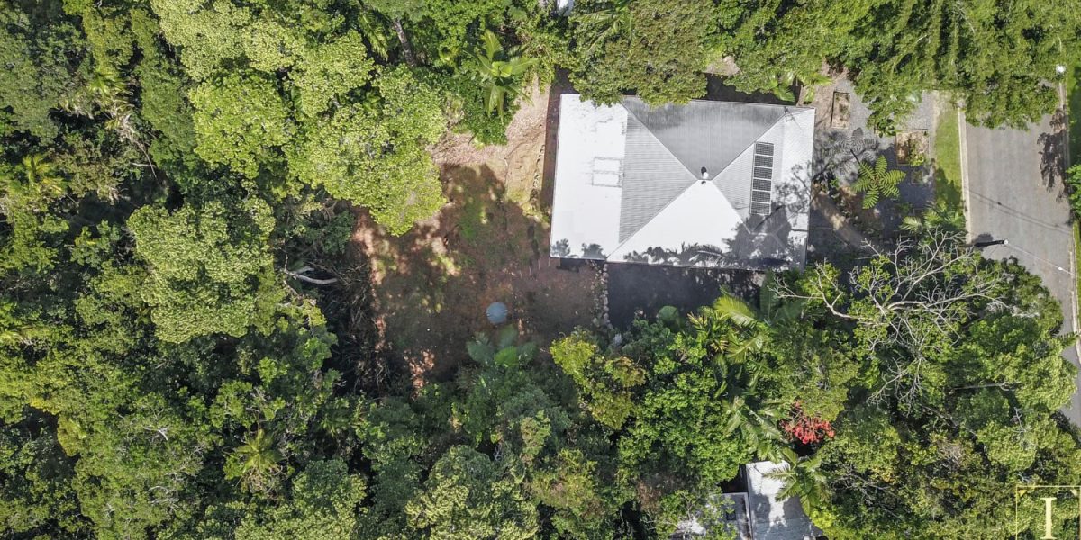 16 Kuranda Crescent, Kuranda, QLD 4881 AUS