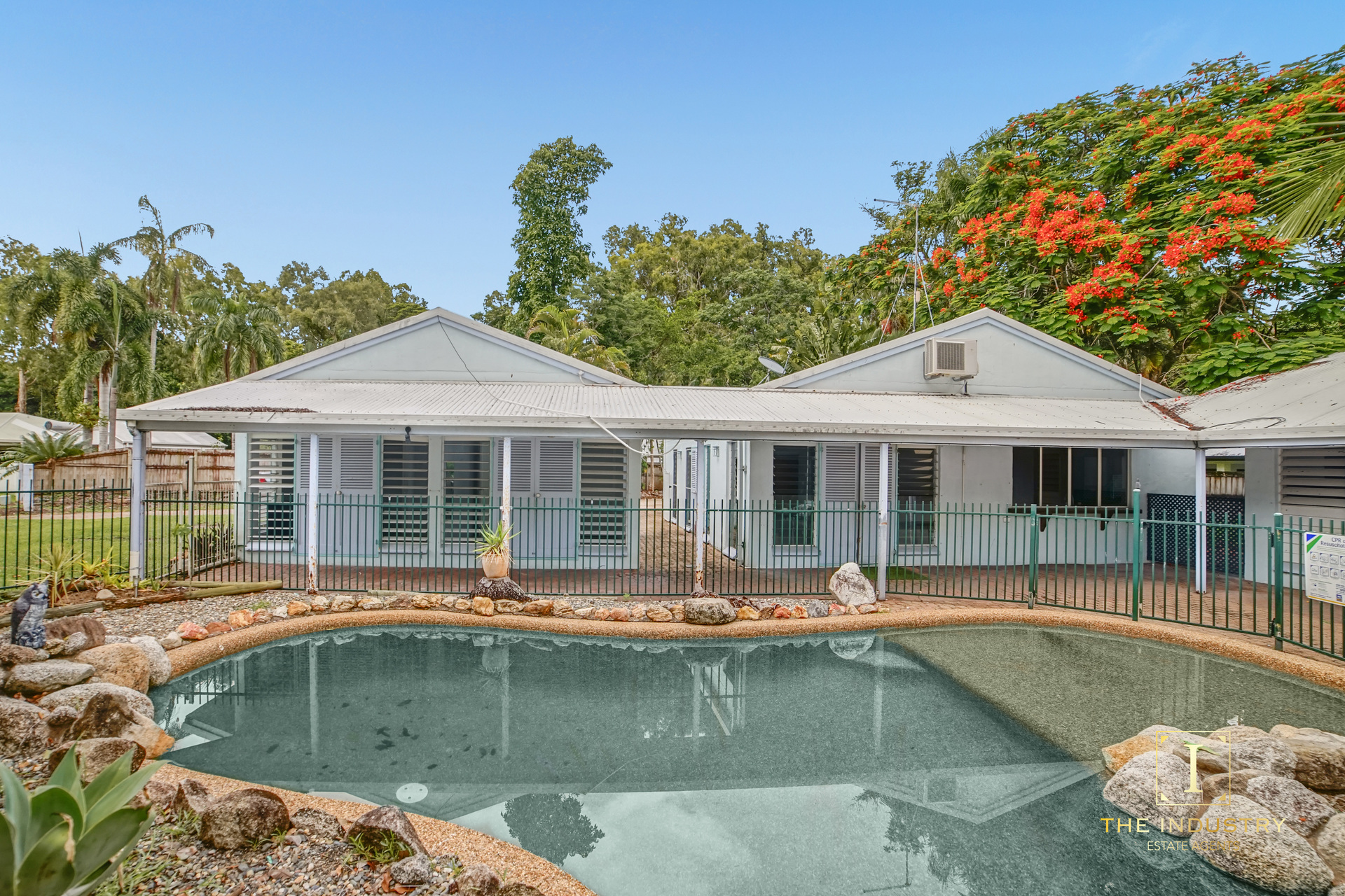 31 Gibson Close, Clifton Beach, QLD 4879 AUS