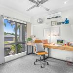 25 Rainbow Street, Kanimbla, QLD 4870 AUS