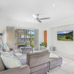 25 Rainbow Street, Kanimbla, QLD 4870 AUS