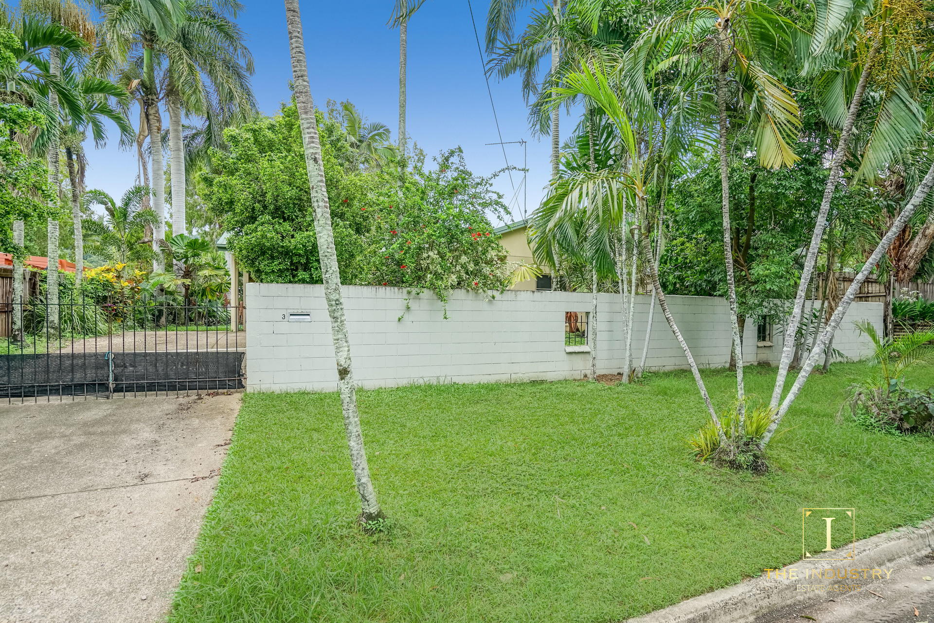 3 Haycock Street, Clifton Beach, QLD 4879 AUS