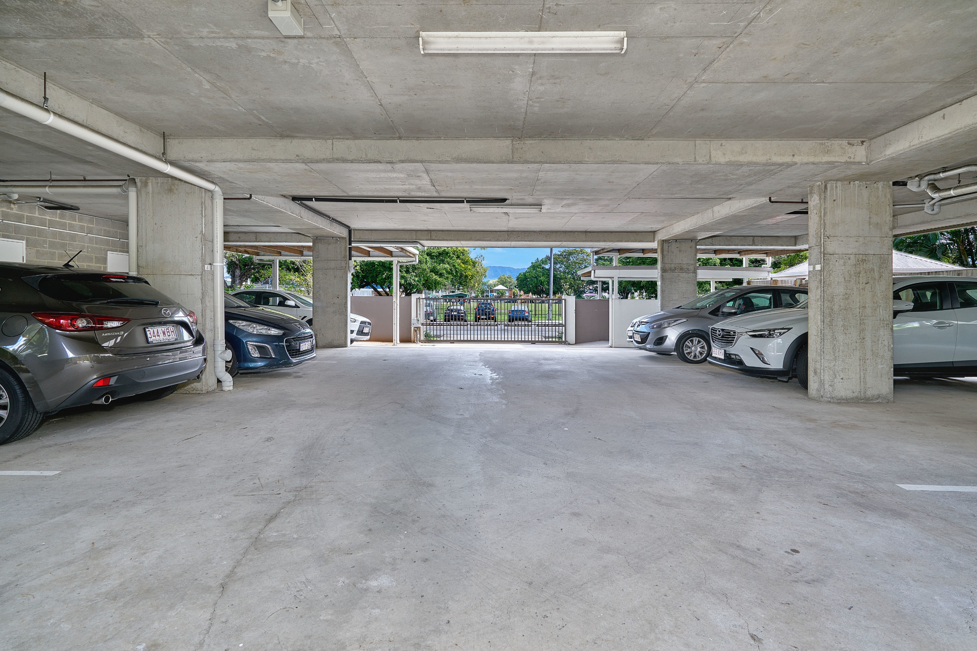 12/242 Grafton Street, Cairns North, QLD 4870 AUS