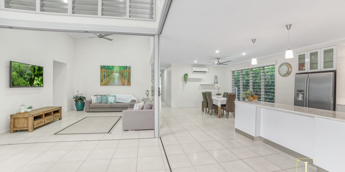 22 Ashwood Circuit, Smithfield, QLD 4878 AUS