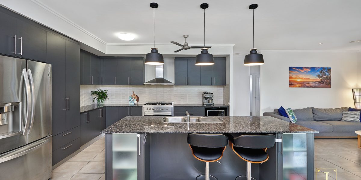17 Norwood Crescent, Trinity Park, QLD 4879 AUS