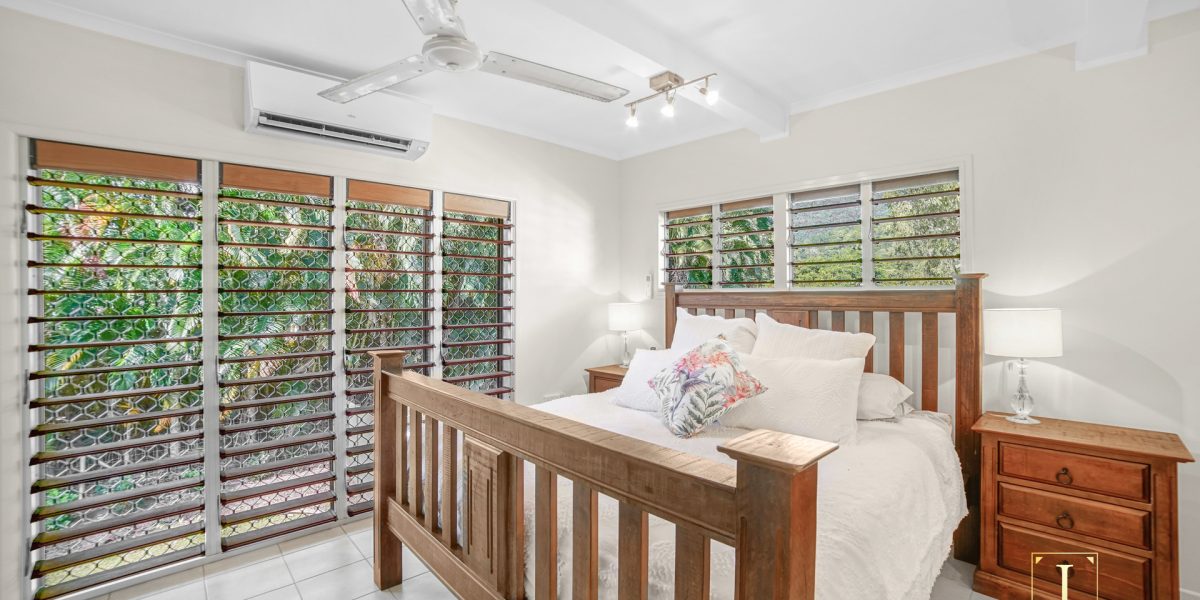 92 Arthur Lyons Drive, Redlynch, QLD 4870 AUS