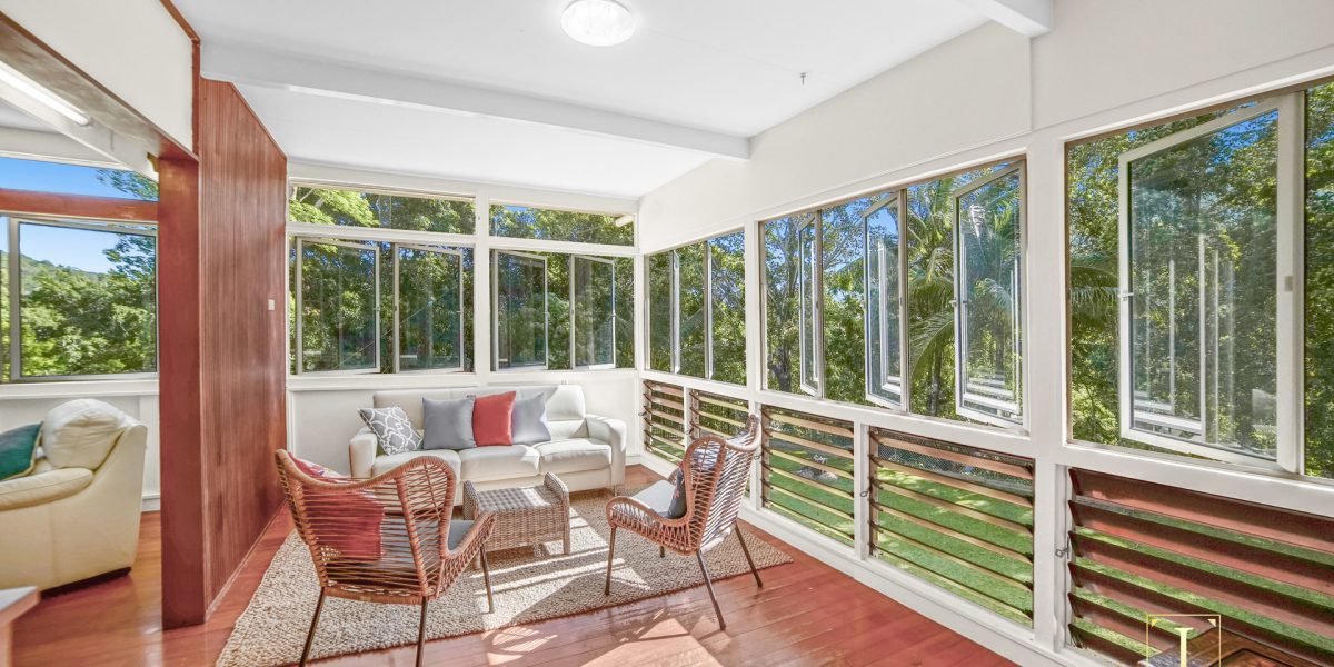 92 Arthur Lyons Drive, Redlynch, QLD 4870 AUS
