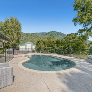 92 Arthur Lyons Drive, Redlynch, QLD 4870 AUS