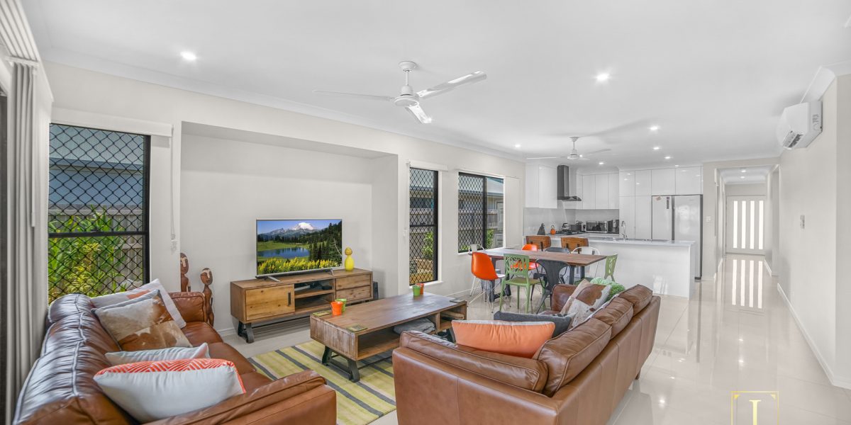 16 Eluma Mews, Smithfield, QLD 4878 AUS