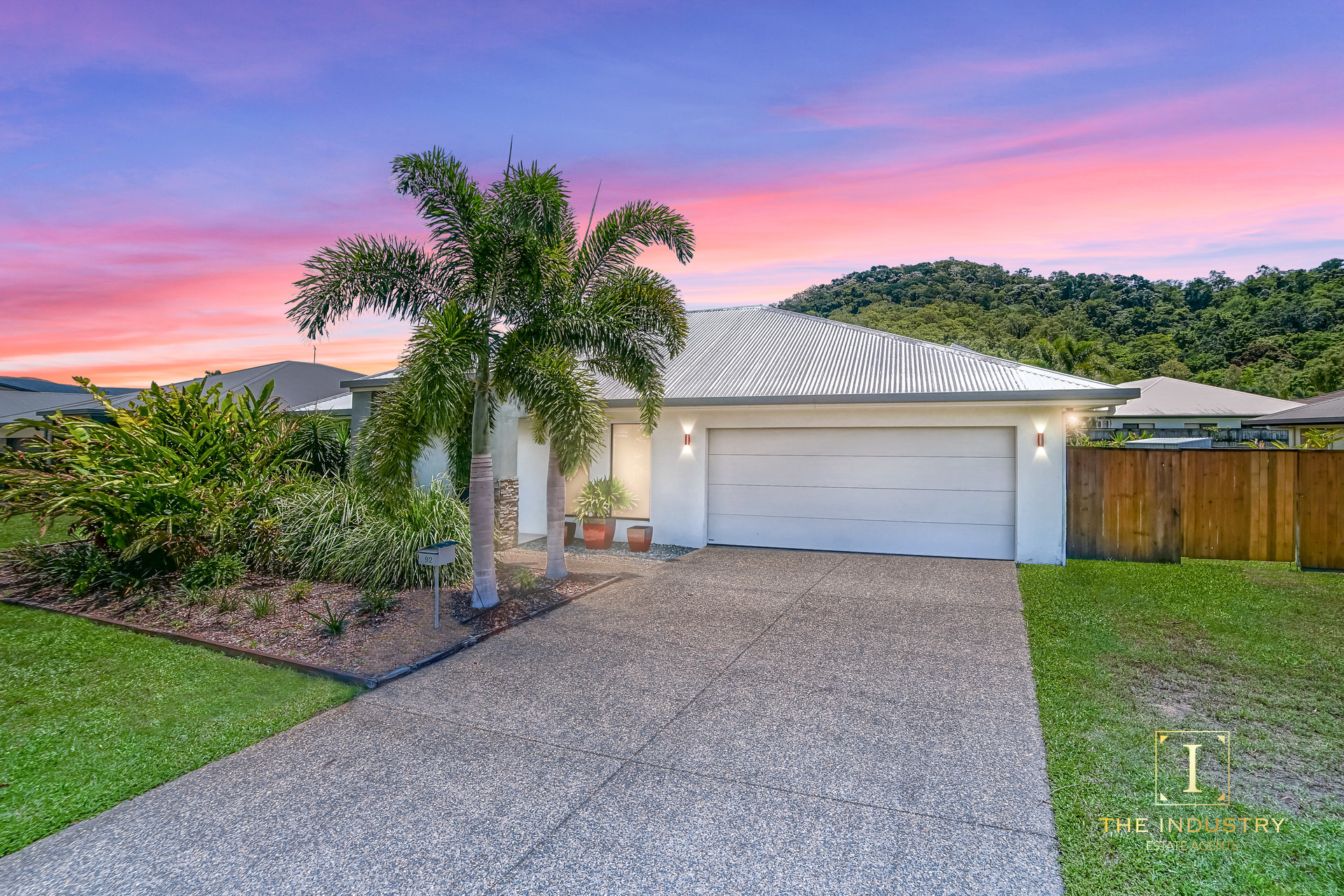 92 Roberts Drive, Trinity Beach, QLD 4879 AUS