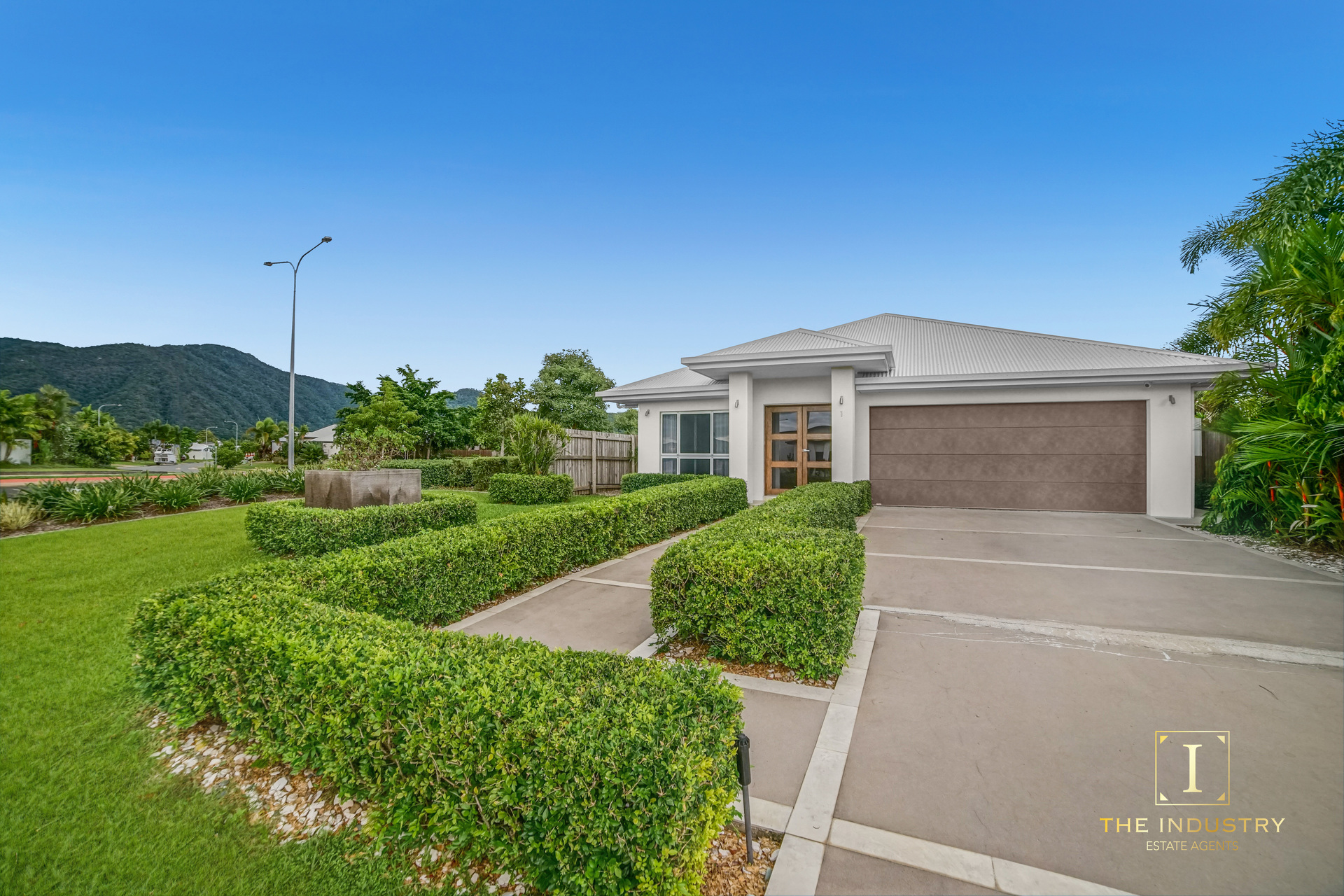 1 Castleton Entrance, Smithfield, QLD 4878 AUS