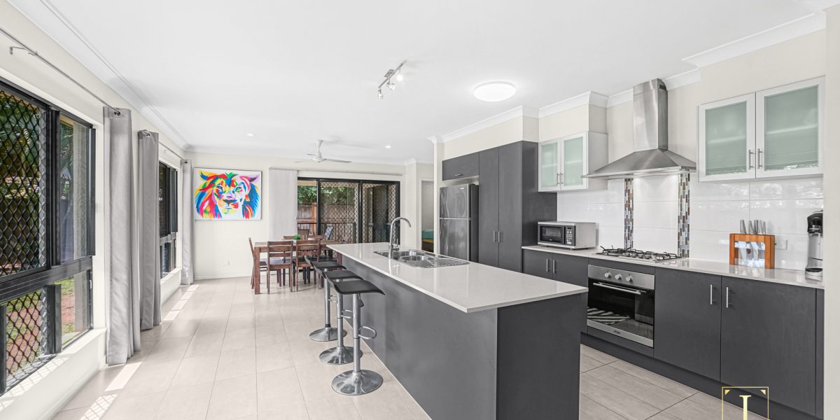 22 Sandridge Way, Smithfield, QLD 4878 AUS