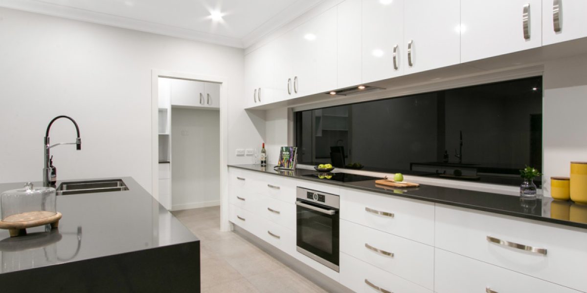 8 Elderberry Avenue, Bentley Park, QLD 4869 AUS