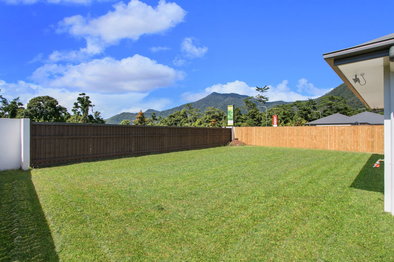 8 Elderberry Avenue, Bentley Park, QLD 4869 AUS