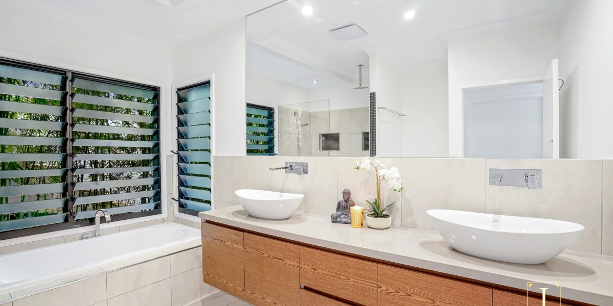 41 The Peak, Brinsmead, QLD 4870 AUS